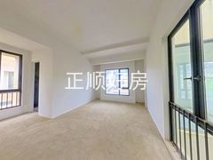 卧室-1VU55gAc-0.jpg