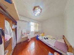 house_img