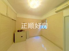 卧室-YxtJaJ5a-0.jpg