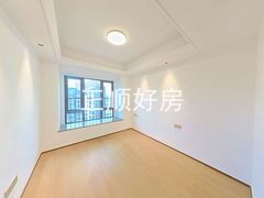 卧室-l8lgOIQ4-0.jpg