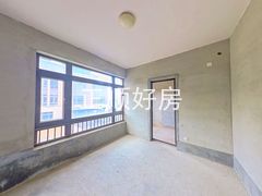 卧室2-Lxm2cZWi-0.jpg