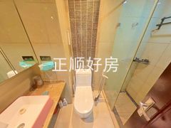 卫生间-1HEtJpeD-0.jpg