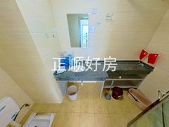 卫生间-6LlOpJ5f-0.jpg
