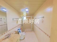 卫生间-6ifIv1aM-0.jpg