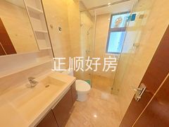 卫生间-8uwnbISb-0.jpg