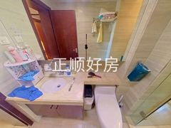 卫生间-9lw6c6hH-0.jpg