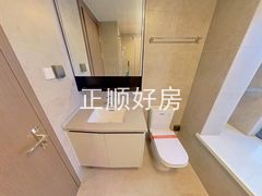 卫生间-C8VLtwKN-0.jpg