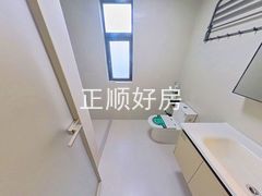 卫生间-HGBUdVtX-0.jpg