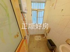卫生间-KkhxDXOn-0.jpg