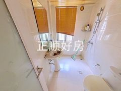 卫生间-QsoBMYUj-0.jpg
