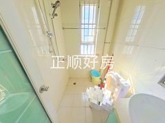卫生间-XMCrLaRL-0.jpg