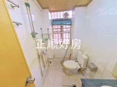 卫生间-c0lmQNkf-0.jpg
