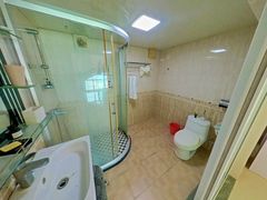 卫生间-c7YW9YZo-0.jpg