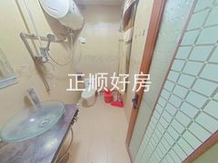 卫生间-dK2Q4bZF-0.jpg