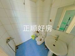 卫生间-sPj7odlF-0.jpg