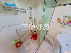 卫生间-xO2UWdcb-0.jpg