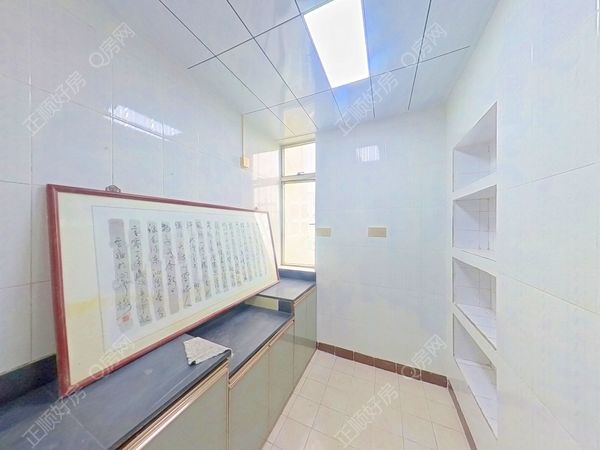 厨房