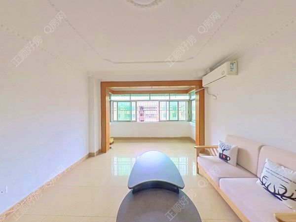 客厅