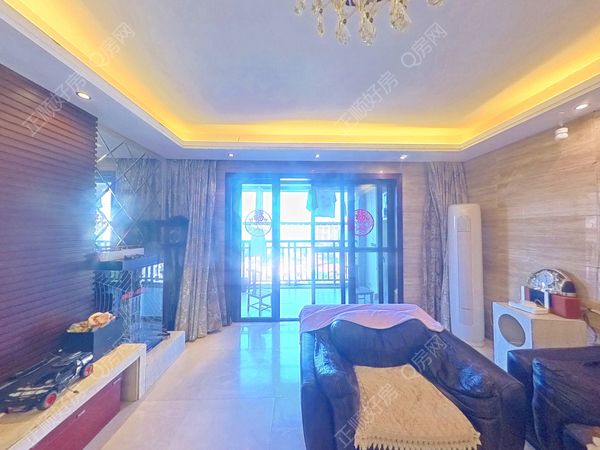 龙腾湾山庄3室2厅2卫在售房源图片