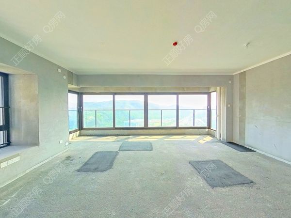 客厅