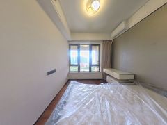 次卧-eHbWWzct-0.jpg