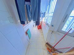 阳台-73Srq4lF-0.jpg