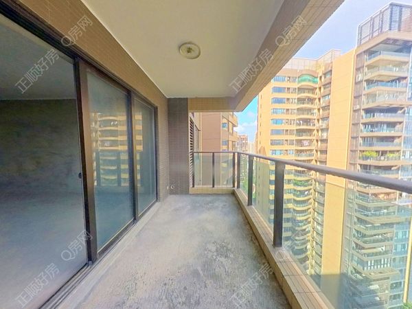 阳台-9pfR1uCB-0.jpg