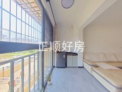 阳台-DWMfUAsi-0.jpg