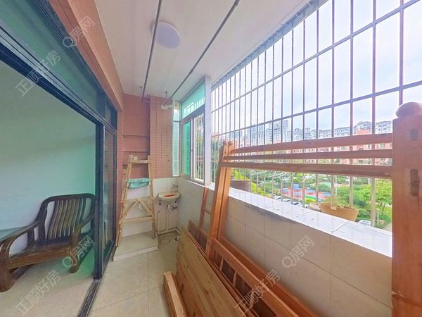 阳台-MB3l3EfQ-0.jpg