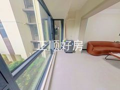 阳台-OIzySL6v-0.jpg