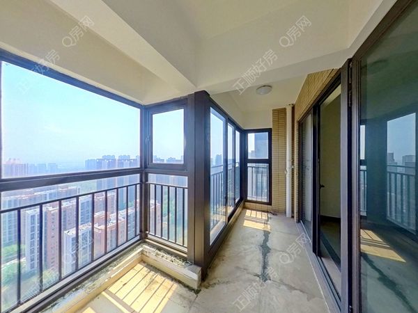 阳台-Uc6ZG2fT-0.jpg