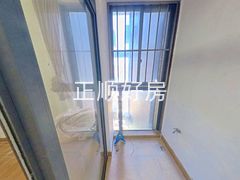 阳台-qFhe6u6E-0.jpg
