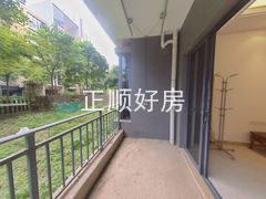 阳台-qfXWoZKY-0.jpg