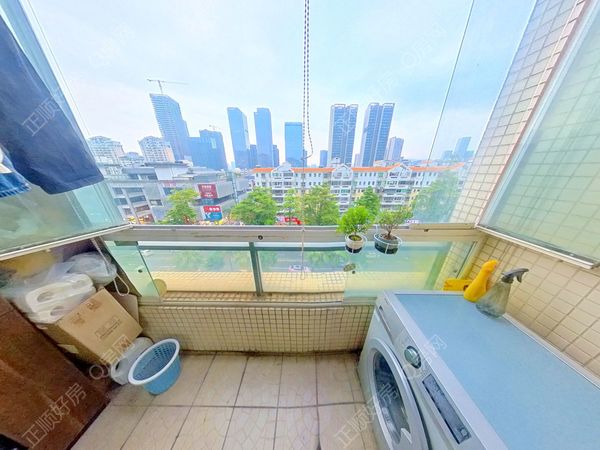 VR看房