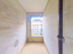 阳台3-O8lOviRZ-0.jpg
