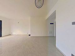 餐厅-Cskg3esM-0.jpg