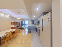 餐厅-ZfvUJrtK-0.jpg