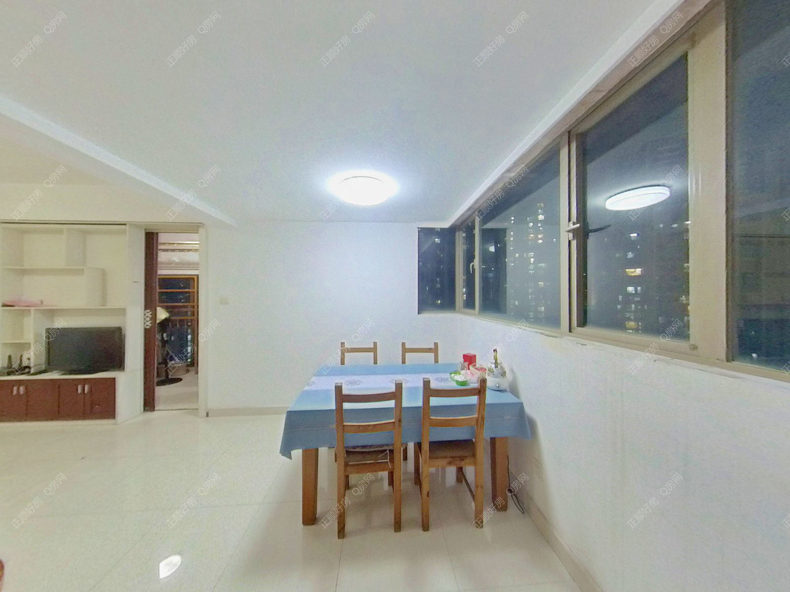 珠海幸福里餐厅照片_幸福里 55平 两房122万