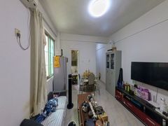 house_img