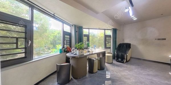 VR看房
