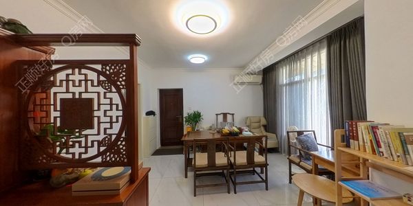 VR看房