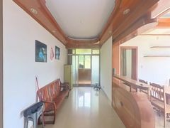 house_img