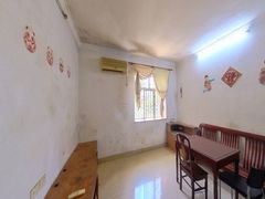 house_img