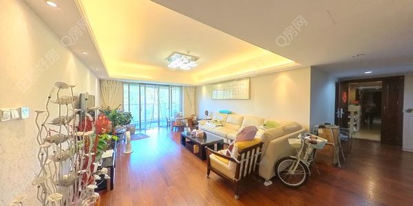 VR看房