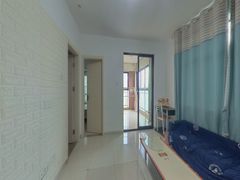 house_img
