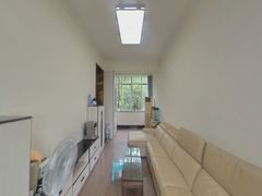 house_img