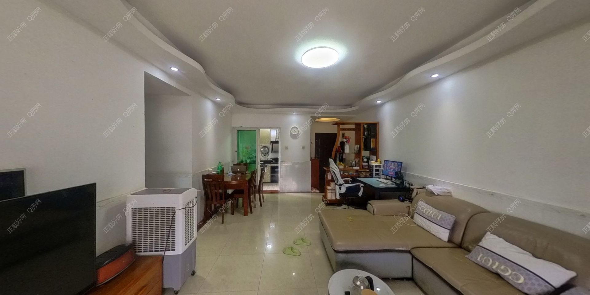 轻轨明珠站旁 朝南向 棕榈假日精装电梯3房 看房方便