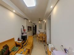 house_img