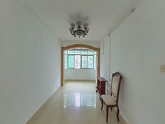 house_img