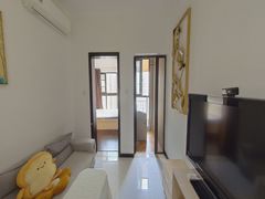 house_img